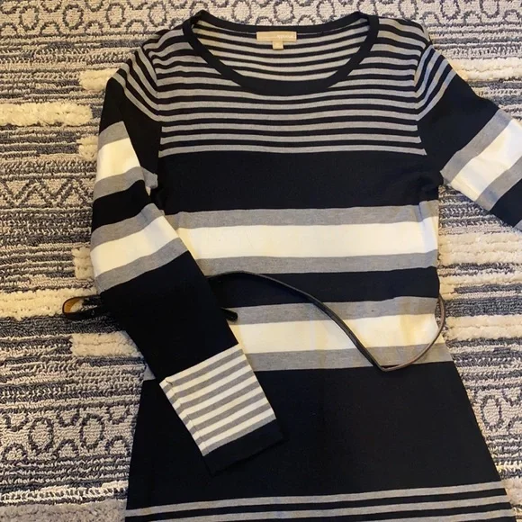 Used - Picture 2 of 2